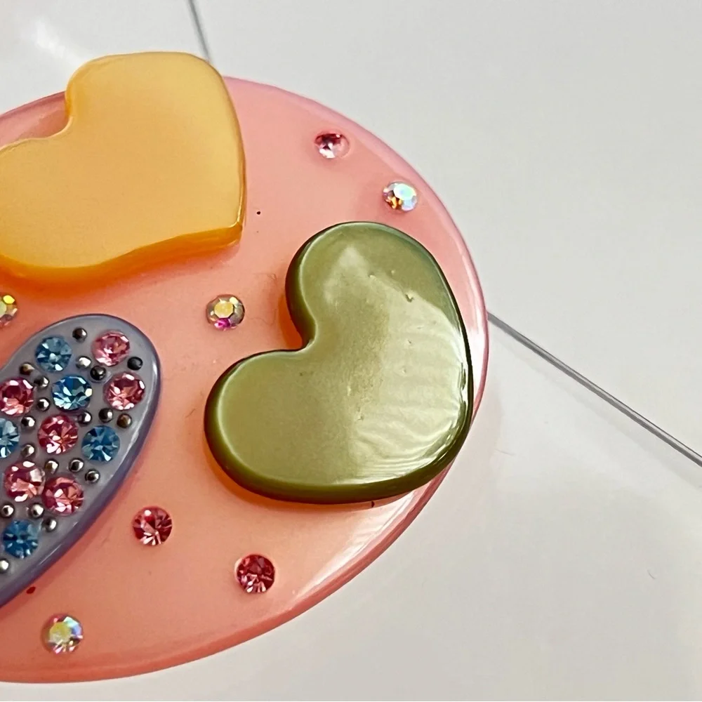 Vintage Y2K Pink Balloon Heart Clip with Multicolor Heart Accent